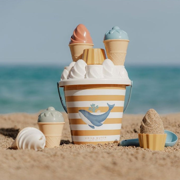 Little Dutch Eimer-Set Eiscreme Ocean Dreams Blue mit Eimer, Eisformen und Schaufel