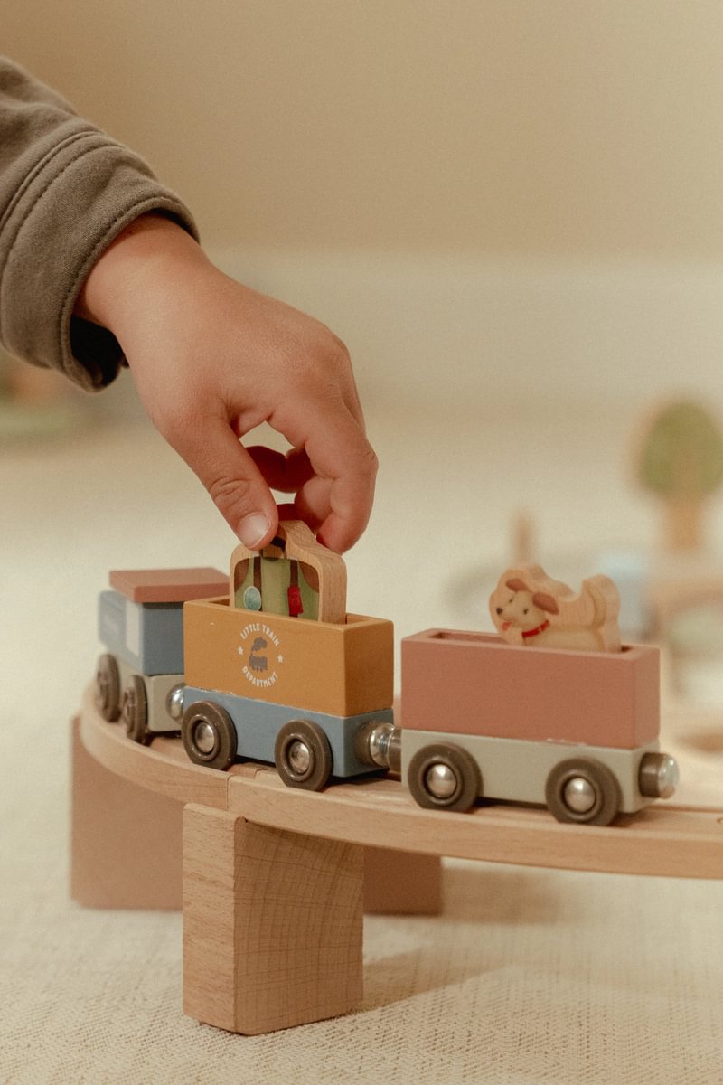 Holzeisenbahn-Set XL aus Holz – 113 Teile | Little Dutch