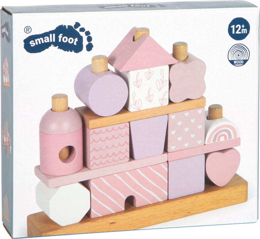 Rosa Holz-Stapelhaus von small foot in der Produktverpackung