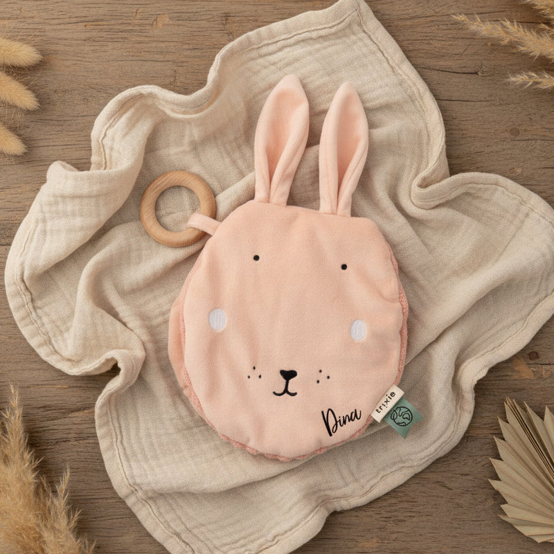 Trixie Fühlbuch Frau Hase personalisierbar