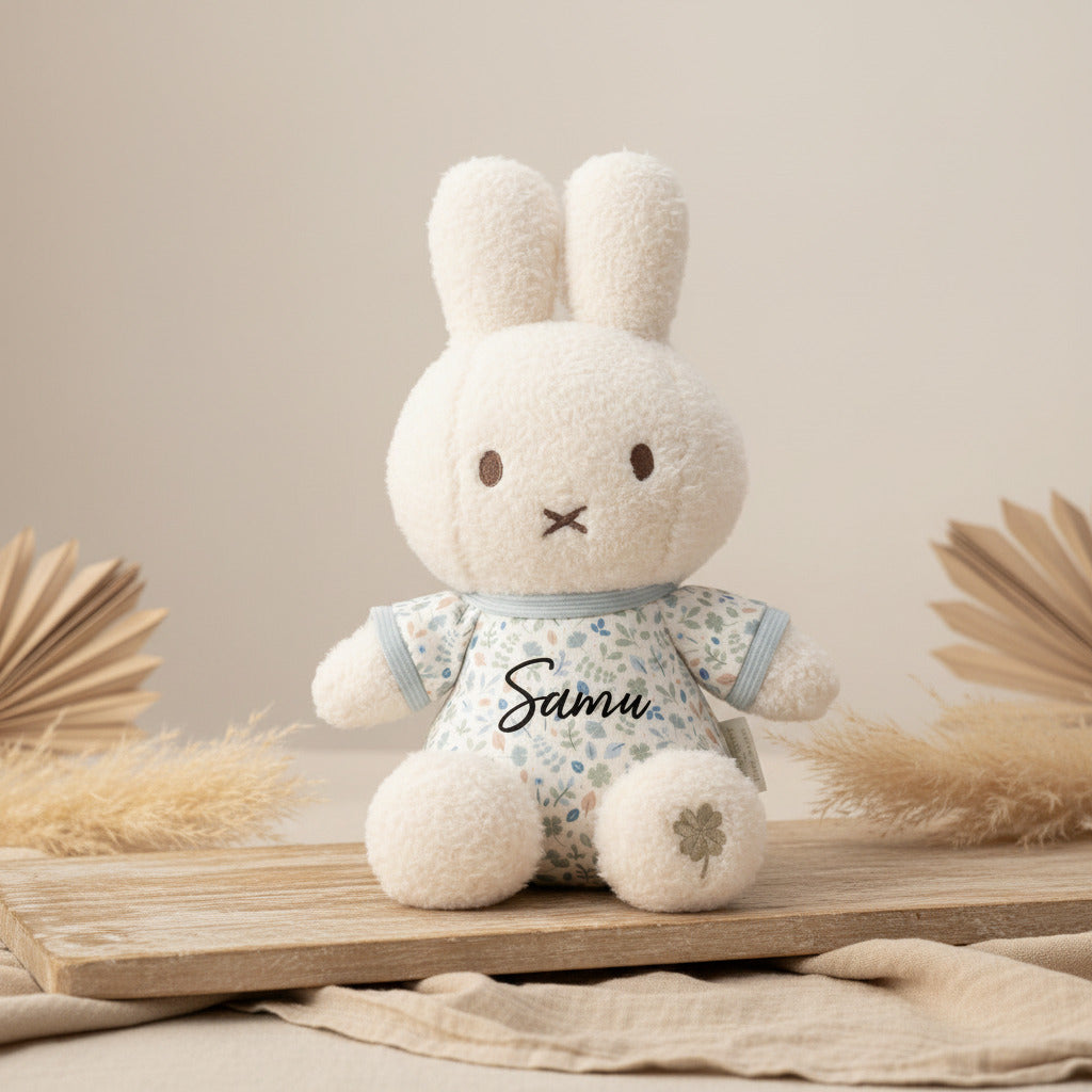 Miffy x Tiamo Kuscheltier Hase Lucky Leaves 30 cm