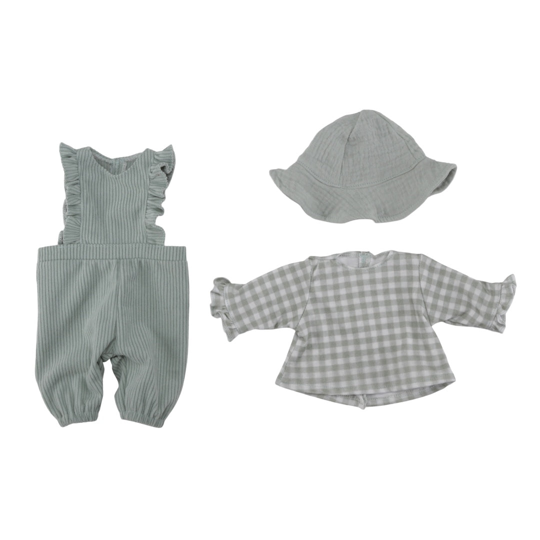 Little Dutch Puppenkleidung Grün für Puppen 33–36 cm – Set mit Latzhose, kariertem Oberteil und Sonnenhut für Rollenspiele