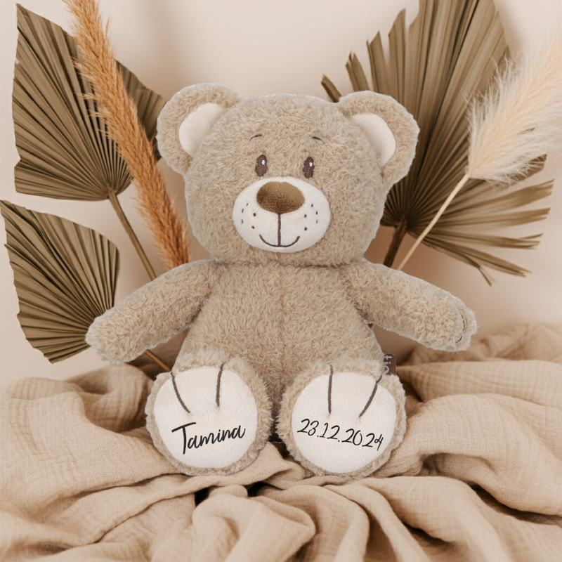 Personalisierter brauner Teddybär mit Name als Geschenk zur Geburt oder Taufe