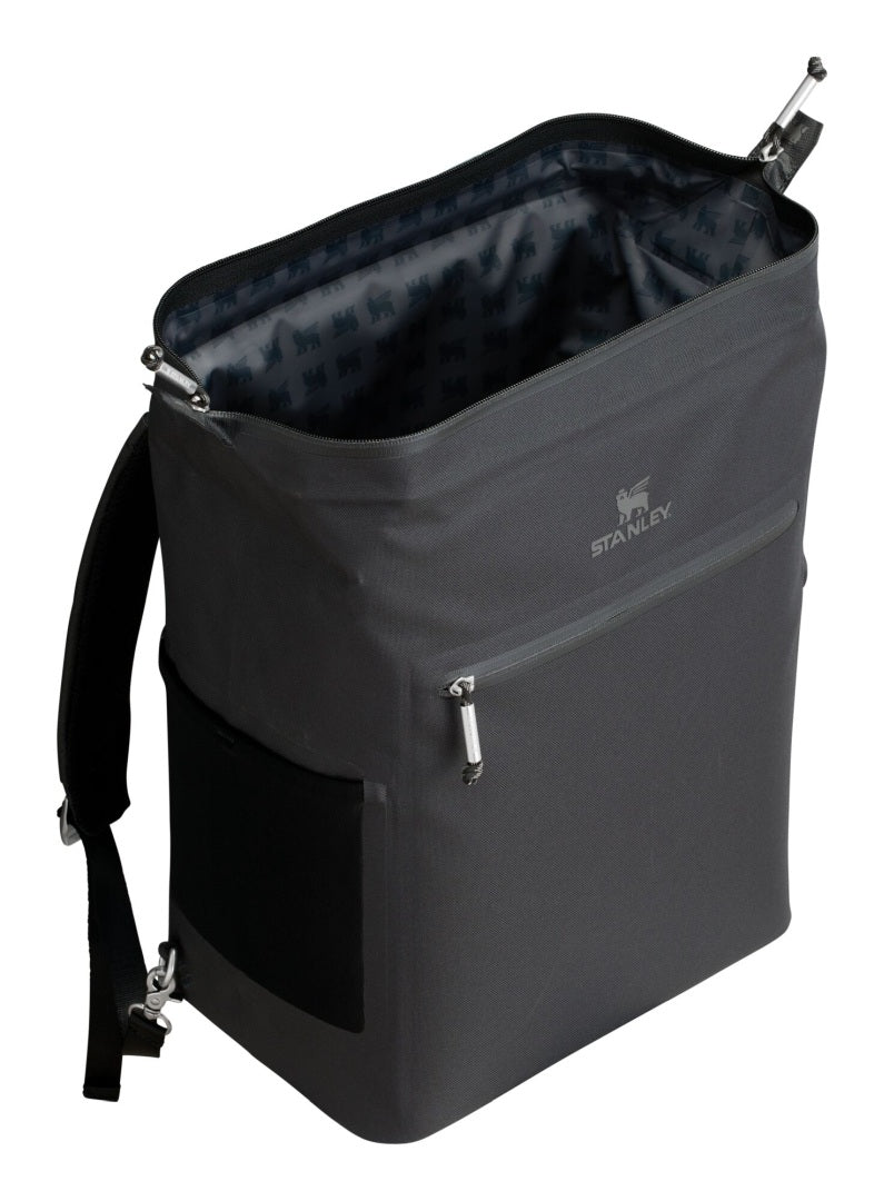 Stanley Kühlrucksack Black mit Seitenfach und Reißverschlusstasche