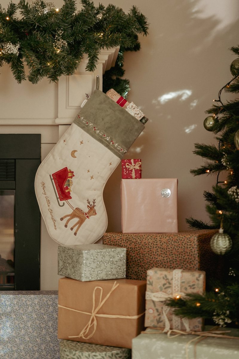 Little Dutch Nikolausstrumpf in Grün als Weihnachtsdekoration