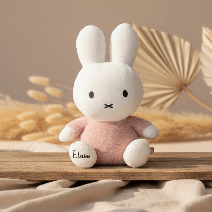 Miffy Kuscheltier Fluffy Pink 35 cm von Tiamo – wahlweise mit Name personalisiert