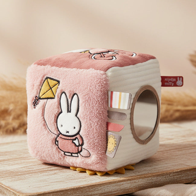 Miffy Aktivitätswürfel Soft Fluffy Pink
